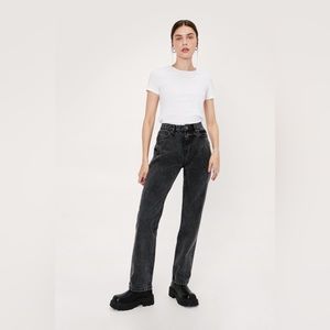 Straight leg black/dark wash jeans